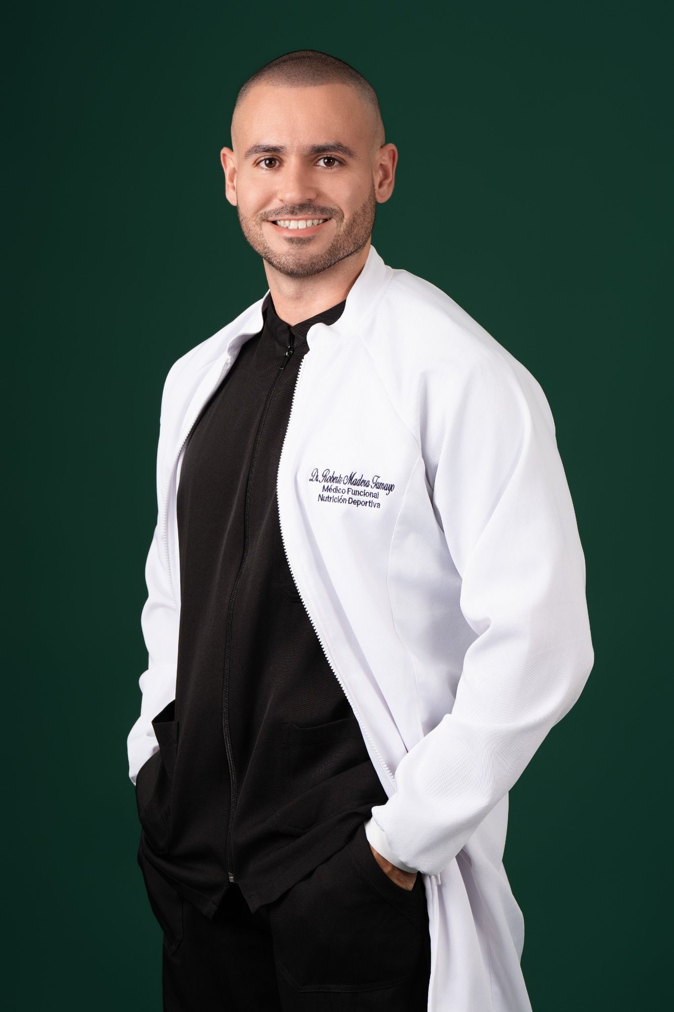 Dr. Roberto Madera